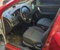 Красный Шевроле Авео, объемом двигателя 1.5 л и пробегом 269 тыс. км за 2500 $, фото 2 на Automoto.ua