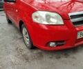 Червоний Шевроле Авео, об'ємом двигуна 1.5 л та пробігом 320 тис. км за 2446 $, фото 2 на Automoto.ua