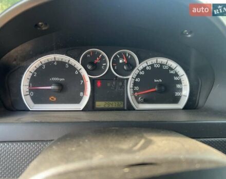 Червоний Шевроле Авео, об'ємом двигуна 1.5 л та пробігом 294 тис. км за 2800 $, фото 9 на Automoto.ua