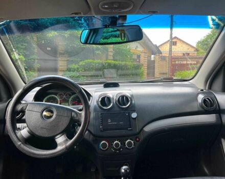 Красный Шевроле Авео, объемом двигателя 1.5 л и пробегом 205 тыс. км за 3140 $, фото 12 на Automoto.ua