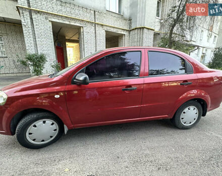 Червоний Шевроле Авео, об'ємом двигуна 1.5 л та пробігом 200 тис. км за 3200 $, фото 3 на Automoto.ua