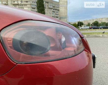 Красный Шевроле Авео, объемом двигателя 1.5 л и пробегом 280 тыс. км за 3800 $, фото 13 на Automoto.ua