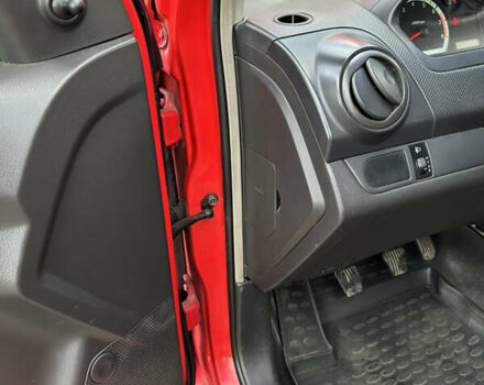 Червоний Шевроле Авео, об'ємом двигуна 1.5 л та пробігом 144 тис. км за 4700 $, фото 24 на Automoto.ua