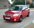 Красный Шевроле Авео, объемом двигателя 1.5 л и пробегом 112 тыс. км за 4700 $, фото 1 на Automoto.ua