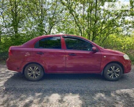 Красный Шевроле Авео, объемом двигателя 1.5 л и пробегом 133 тыс. км за 4100 $, фото 5 на Automoto.ua