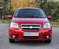 Красный Шевроле Авео, объемом двигателя 0 л и пробегом 180 тыс. км за 3299 $, фото 1 на Automoto.ua