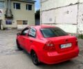 Красный Шевроле Авео, объемом двигателя 1.5 л и пробегом 530 тыс. км за 2100 $, фото 1 на Automoto.ua