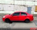 Красный Шевроле Авео, объемом двигателя 1.5 л и пробегом 530 тыс. км за 2100 $, фото 1 на Automoto.ua