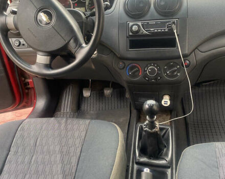 Червоний Шевроле Авео, об'ємом двигуна 1.5 л та пробігом 119 тис. км за 4500 $, фото 6 на Automoto.ua