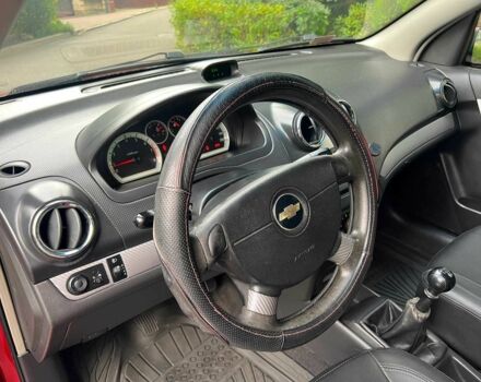 Красный Шевроле Авео, объемом двигателя 1.5 л и пробегом 205 тыс. км за 3140 $, фото 10 на Automoto.ua