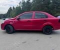 Красный Шевроле Авео, объемом двигателя 1.5 л и пробегом 280 тыс. км за 2500 $, фото 7 на Automoto.ua