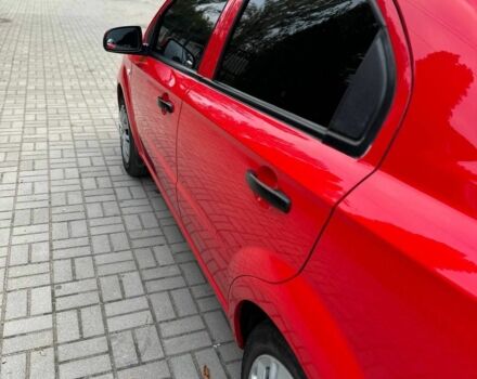 Красный Шевроле Авео, объемом двигателя 1.5 л и пробегом 152 тыс. км за 4500 $, фото 3 на Automoto.ua