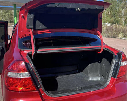 Красный Шевроле Авео, объемом двигателя 1.5 л и пробегом 199 тыс. км за 4300 $, фото 4 на Automoto.ua