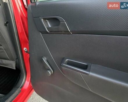 Шевроле Авео 2007 у Хмельницькому на Automoto.ua Червоний Шевроле Авео, об'ємом двигуна 1.5 л та пробігом 180 тис. км за 3299 $, фото 30 на Automoto.ua