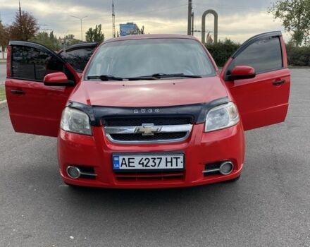 Красный Шевроле Авео, объемом двигателя 1.5 л и пробегом 155 тыс. км за 4000 $, фото 7 на Automoto.ua