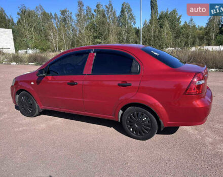 Красный Шевроле Авео, объемом двигателя 1.5 л и пробегом 199 тыс. км за 4300 $, фото 6 на Automoto.ua