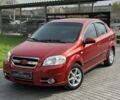 Красный Шевроле Авео, объемом двигателя 1.5 л и пробегом 187 тыс. км за 5800 $, фото 1 на Automoto.ua