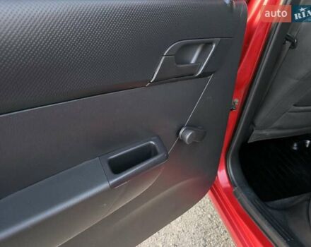 Шевроле Авео 2007 у Хмельницькому на Automoto.ua Червоний Шевроле Авео, об'ємом двигуна 1.5 л та пробігом 180 тис. км за 3299 $, фото 34 на Automoto.ua