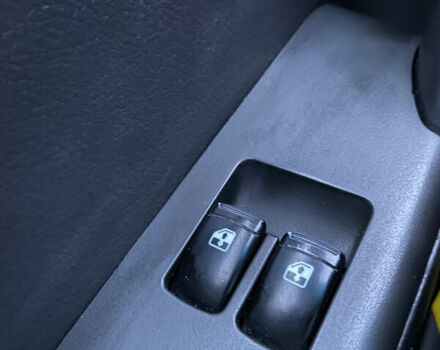 Красный Шевроле Авео, объемом двигателя 1.5 л и пробегом 160 тыс. км за 4700 $, фото 18 на Automoto.ua