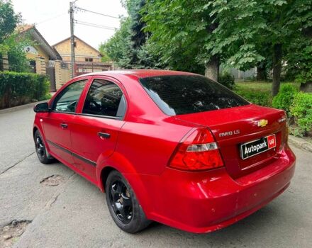 Красный Шевроле Авео, объемом двигателя 1.5 л и пробегом 205 тыс. км за 3990 $, фото 6 на Automoto.ua