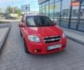 Красный Шевроле Авео, объемом двигателя 1.5 л и пробегом 145 тыс. км за 3250 $, фото 1 на Automoto.ua