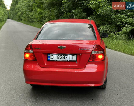 Червоний Шевроле Авео, об'ємом двигуна 1.5 л та пробігом 144 тис. км за 4700 $, фото 2 на Automoto.ua