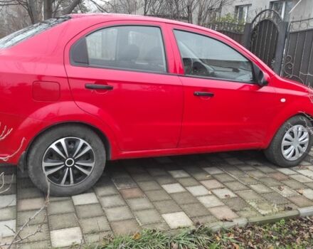Червоний Шевроле Авео, об'ємом двигуна 1.5 л та пробігом 180 тис. км за 2300 $, фото 1 на Automoto.ua