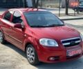 Красный Шевроле Авео, объемом двигателя 1.5 л и пробегом 212 тыс. км за 4850 $, фото 1 на Automoto.ua