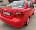 Красный Шевроле Авео, объемом двигателя 1.5 л и пробегом 380 тыс. км за 3599 $, фото 3 на Automoto.ua