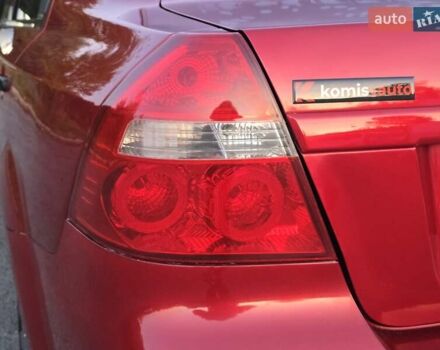 Шевроле Авео 2007 у Хмельницькому на Automoto.ua Червоний Шевроле Авео, об'ємом двигуна 1.5 л та пробігом 180 тис. км за 3299 $, фото 36 на Automoto.ua