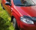 Красный Шевроле Авео, объемом двигателя 1.5 л и пробегом 300 тыс. км за 3500 $, фото 5 на Automoto.ua