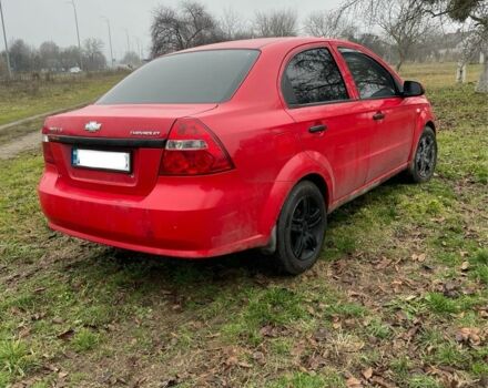 Червоний Шевроле Авео, об'ємом двигуна 1.5 л та пробігом 230 тис. км за 1100 $, фото 2 на Automoto.ua