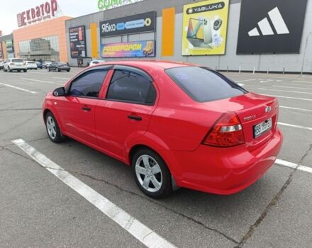 Красный Шевроле Авео, объемом двигателя 1.5 л и пробегом 162 тыс. км за 3537 $, фото 7 на Automoto.ua