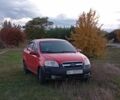 Красный Шевроле Авео, объемом двигателя 1.5 л и пробегом 320 тыс. км за 3000 $, фото 3 на Automoto.ua