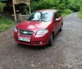 Красный Шевроле Авео, объемом двигателя 1.5 л и пробегом 180 тыс. км за 4500 $, фото 1 на Automoto.ua