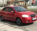 Красный Шевроле Авео, объемом двигателя 1.5 л и пробегом 570 тыс. км за 2600 $, фото 1 на Automoto.ua