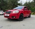 Красный Шевроле Авео, объемом двигателя 1.5 л и пробегом 280 тыс. км за 2500 $, фото 1 на Automoto.ua
