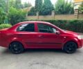 Красный Шевроле Авео, объемом двигателя 1.5 л и пробегом 205 тыс. км за 3140 $, фото 3 на Automoto.ua