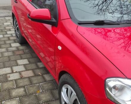 Червоний Шевроле Авео, об'ємом двигуна 1.5 л та пробігом 180 тис. км за 2300 $, фото 2 на Automoto.ua