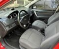 Красный Шевроле Авео, объемом двигателя 1.5 л и пробегом 215 тыс. км за 3800 $, фото 7 на Automoto.ua