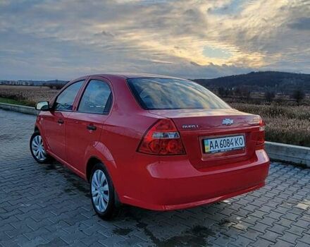 Красный Шевроле Авео, объемом двигателя 1.5 л и пробегом 151 тыс. км за 4900 $, фото 12 на Automoto.ua
