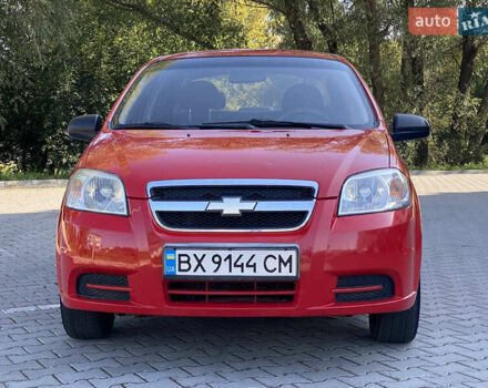 Красный Шевроле Авео, объемом двигателя 1.5 л и пробегом 270 тыс. км за 2999 $, фото 1 на Automoto.ua