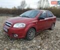 Красный Шевроле Авео, объемом двигателя 1.5 л и пробегом 400 тыс. км за 2100 $, фото 1 на Automoto.ua