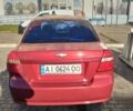 Красный Шевроле Авео, объемом двигателя 1.5 л и пробегом 171 тыс. км за 3700 $, фото 3 на Automoto.ua