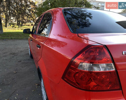 Червоний Шевроле Авео, об'ємом двигуна 1.5 л та пробігом 250 тис. км за 3700 $, фото 14 на Automoto.ua
