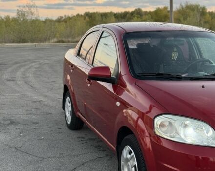 Червоний Шевроле Авео, об'ємом двигуна 1.5 л та пробігом 213 тис. км за 2200 $, фото 3 на Automoto.ua