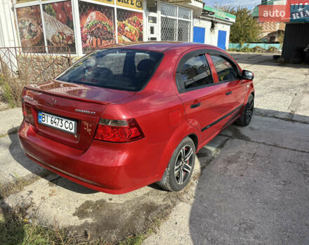Красный Шевроле Авео, объемом двигателя 1.5 л и пробегом 263 тыс. км за 4500 $, фото 2 на Automoto.ua