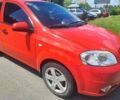 Красный Шевроле Авео, объемом двигателя 1.5 л и пробегом 164 тыс. км за 3200 $, фото 1 на Automoto.ua