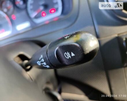 Красный Шевроле Авео, объемом двигателя 1.5 л и пробегом 148 тыс. км за 3999 $, фото 43 на Automoto.ua