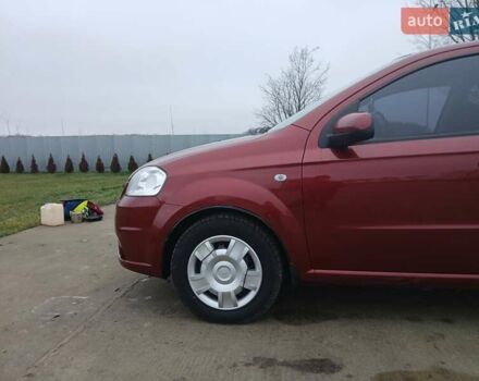 Красный Шевроле Авео, объемом двигателя 1.6 л и пробегом 91 тыс. км за 4800 $, фото 11 на Automoto.ua